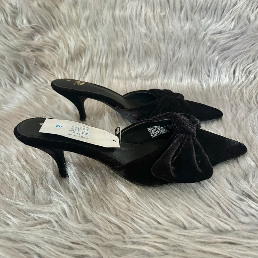 Time And Tru Kitten Heels Womens Size 6 Black‎ Bow Velvet Slip On Heeled Shoes